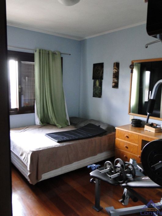 CASA COM 03 PAVIMENTOS