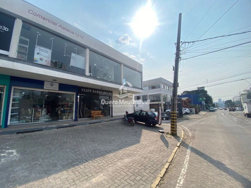 Excelente LOJA térrea na Av. França Caxias do sul
