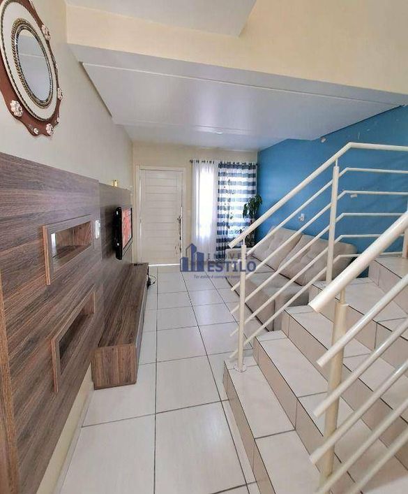 Sobrado à venda, 60 m² por R$ 270.000,00 - Nossa Senhora da Saúde - Caxias do Sul/RS