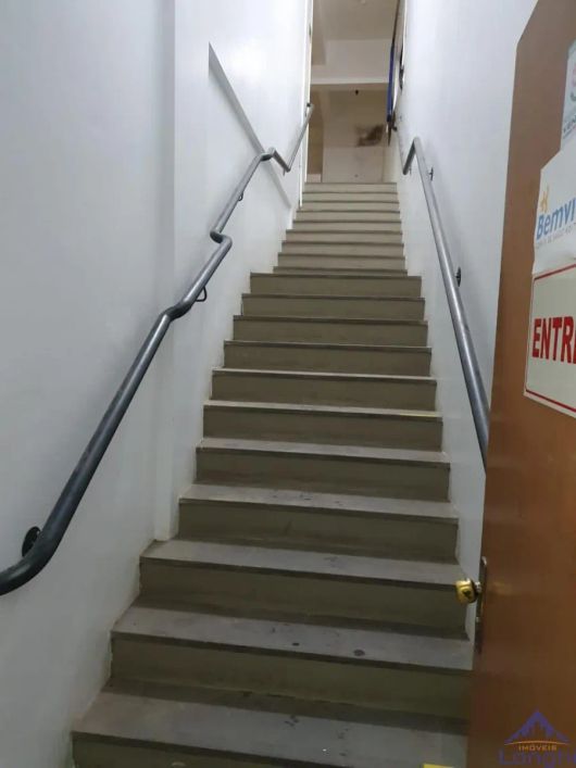 SALA COMERCIAL AÉREA