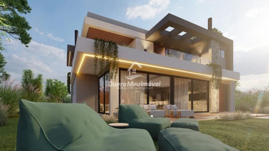 Casa de alto padrão em condomínio fechado