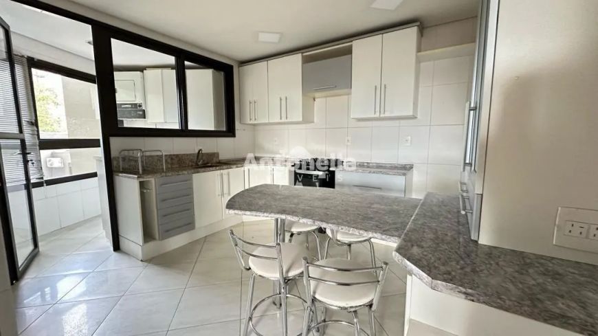 Apartamento à venda no bairro Panazzolo REF: 8028