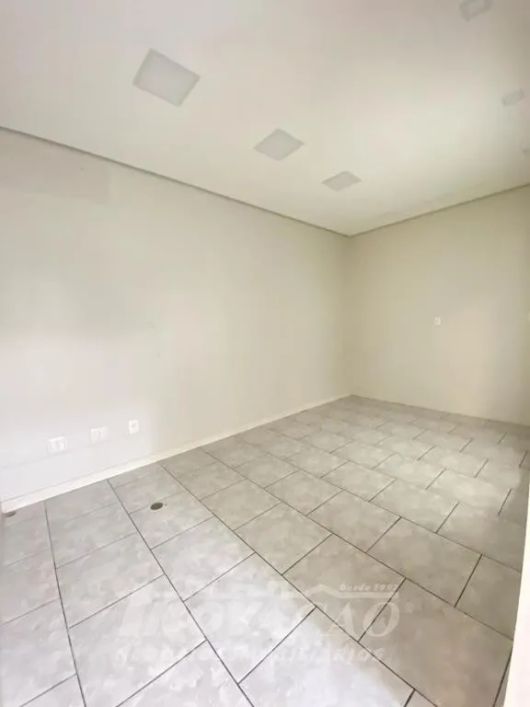 Sala Térrea / Loja comercial São Pelegrino Caxias do Sul