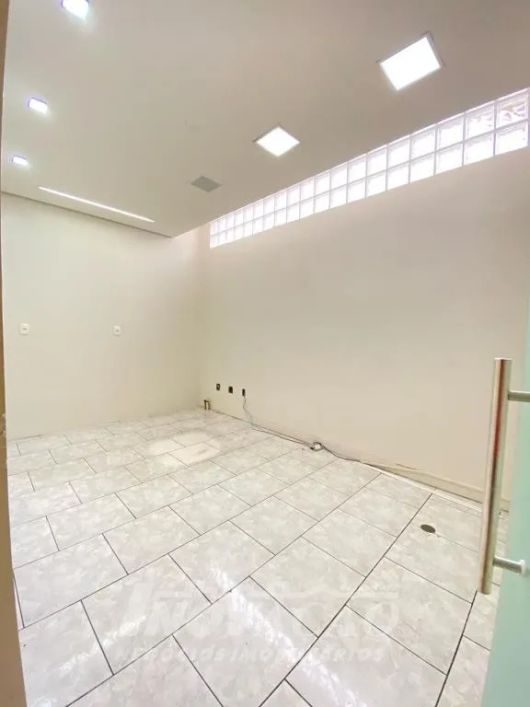 Sala Térrea / Loja comercial São Pelegrino Caxias do Sul