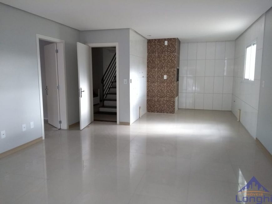 RESIDENCIAL ADRIANI