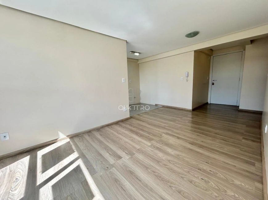Apartamento com linda vista, ensolarado