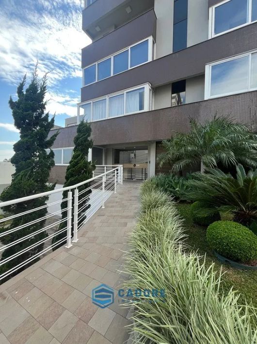 Apartamento com dois dormitórios no Sanvitto