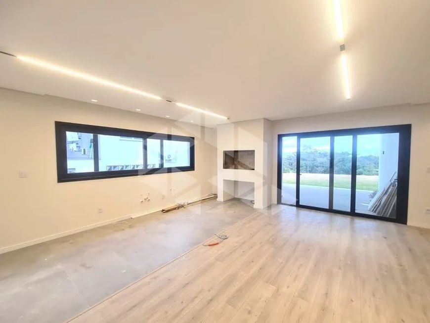 Casa de Condomínio em SAO CIRO