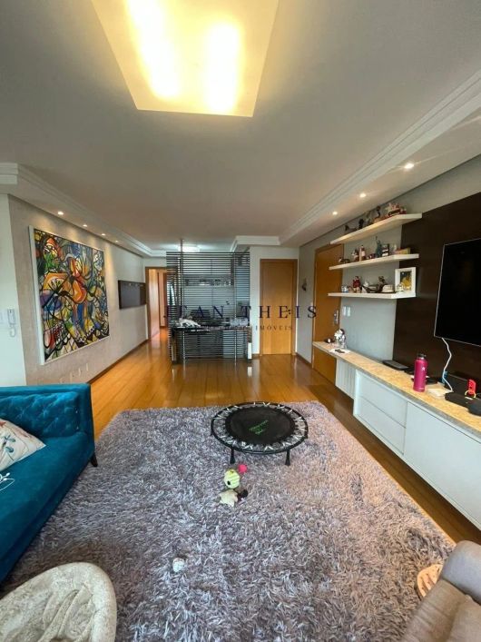 Apartamento à venda no bairro Sanvitto