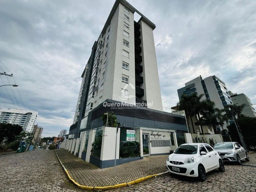 Apartamento com 3 dormitórios no bairro Panazzolo