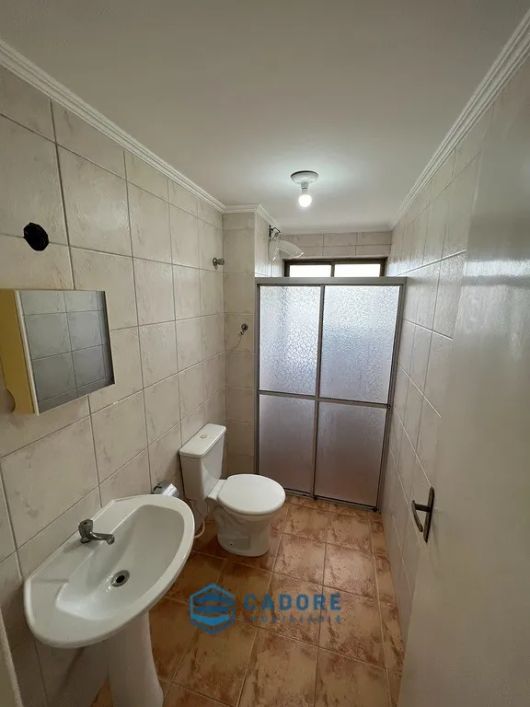 Apartamento um dormitório elevador e garagem