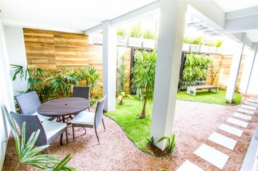 Excelente apartamento mobiliado no Panazzolo! Com 03 suítes (sendo 01 suíte master com sacada e 02 s
