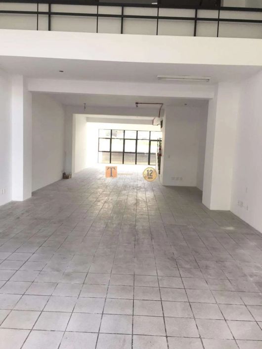 Sala comercial térrea no Centro de Caxias do Sul - RS