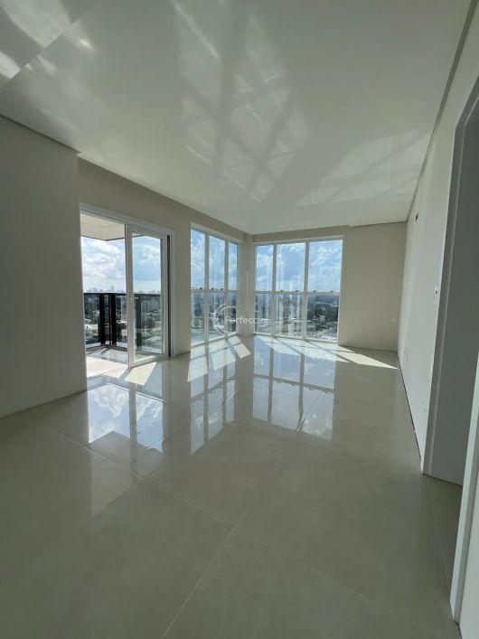 Amplo Apartamento de alto padrão São 223m² privativos &amp;amp;#10004;3 suítes, sendo 1 master &amp;amp;#100