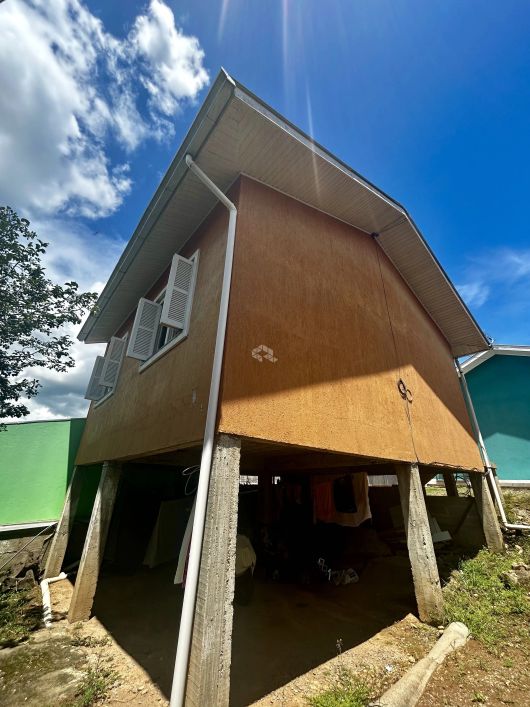 Linda casa para venda no bairro Charqueadas