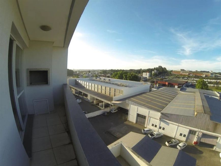 Excelente Cobertura Duplex no Bairro Sagrada Família!! Pavimento superior: 02 amplas suítes (26,3m e