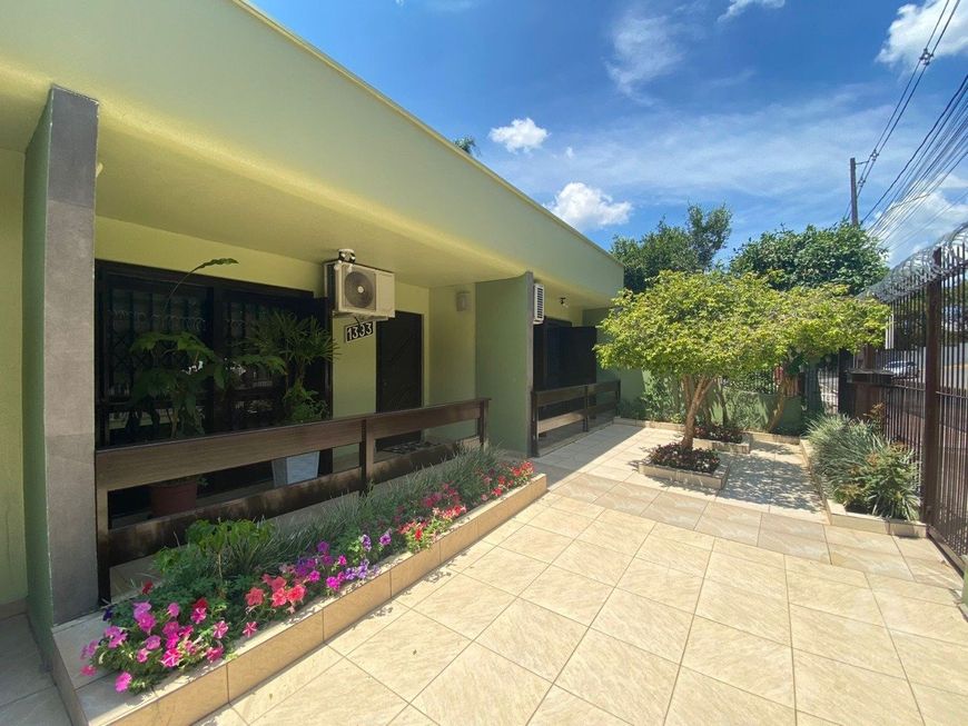 Venda de Casa em Caxias do Sul-RS, bairro Cruzeiro