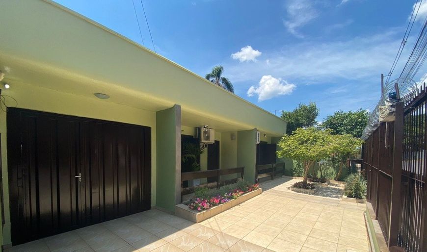 Venda de Casa em Caxias do Sul-RS, bairro Cruzeiro