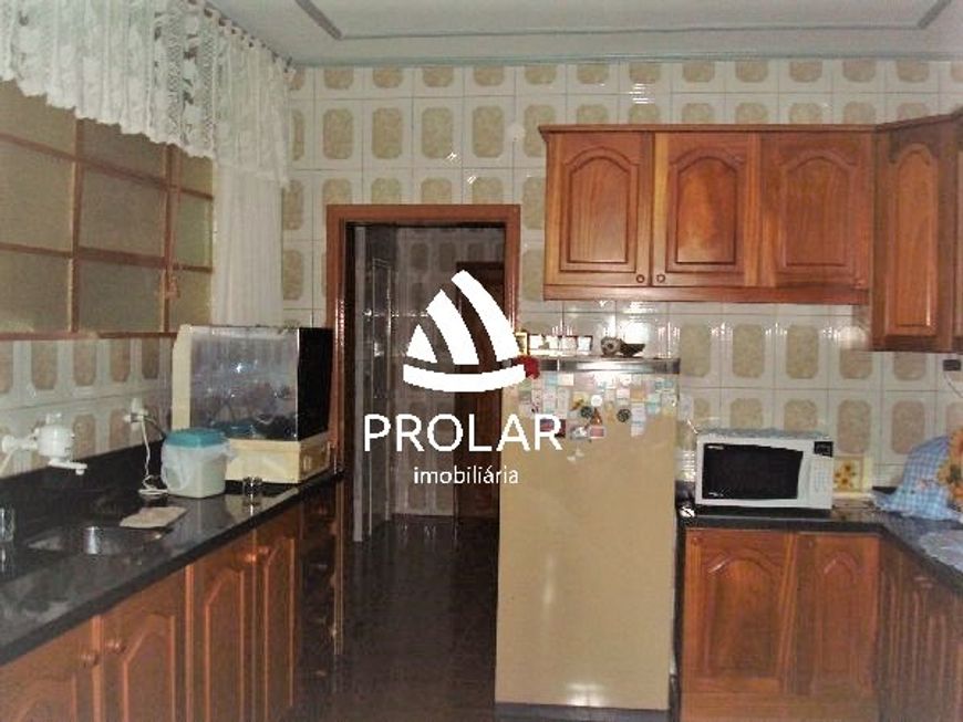 Apartamentos com 4 Dormitório(s) no Bairro CENTRO