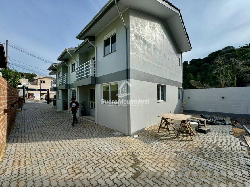 Sobrado duplex à venda no Esplanada