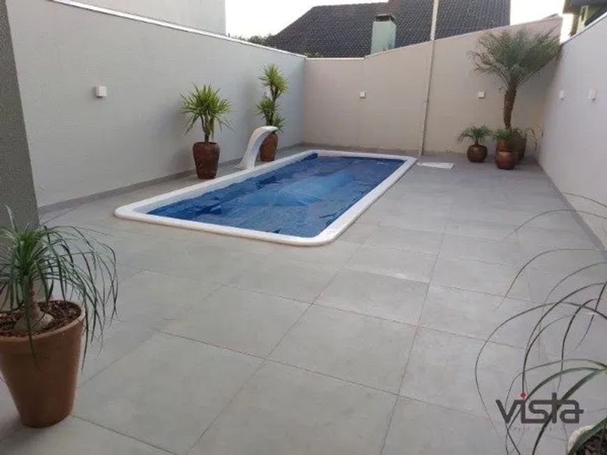 CAXIAS DO SUL - Casa Padrão - NOSSA SENHORA DA SAUDE