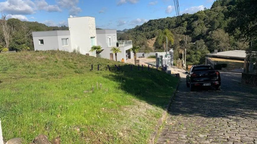 Lote Excepcional no Condado Angel