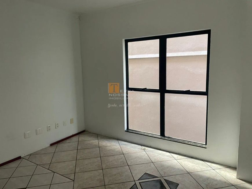 Sala comercia 70m² no Centro em Caxias do Sul-RS