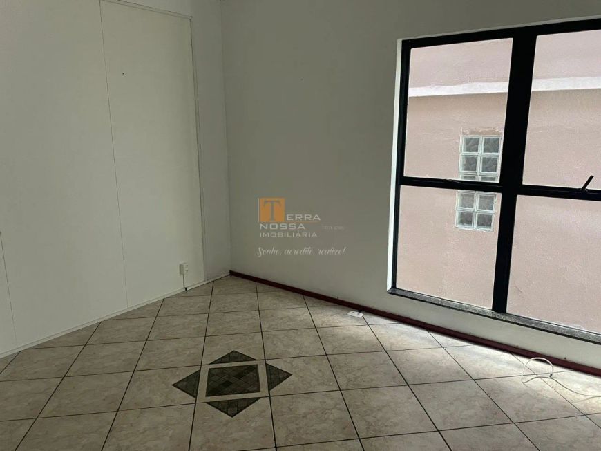 Sala comercia 70m² no Centro em Caxias do Sul-RS