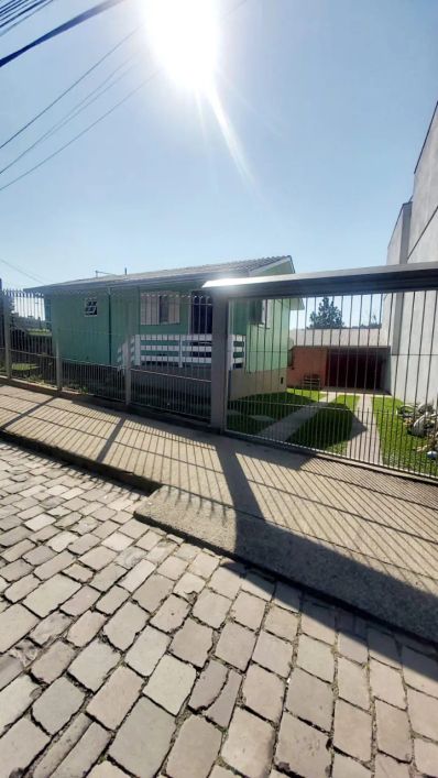 Venda de Casa em Caxias do Sul-RS, bairro Salgado Filho