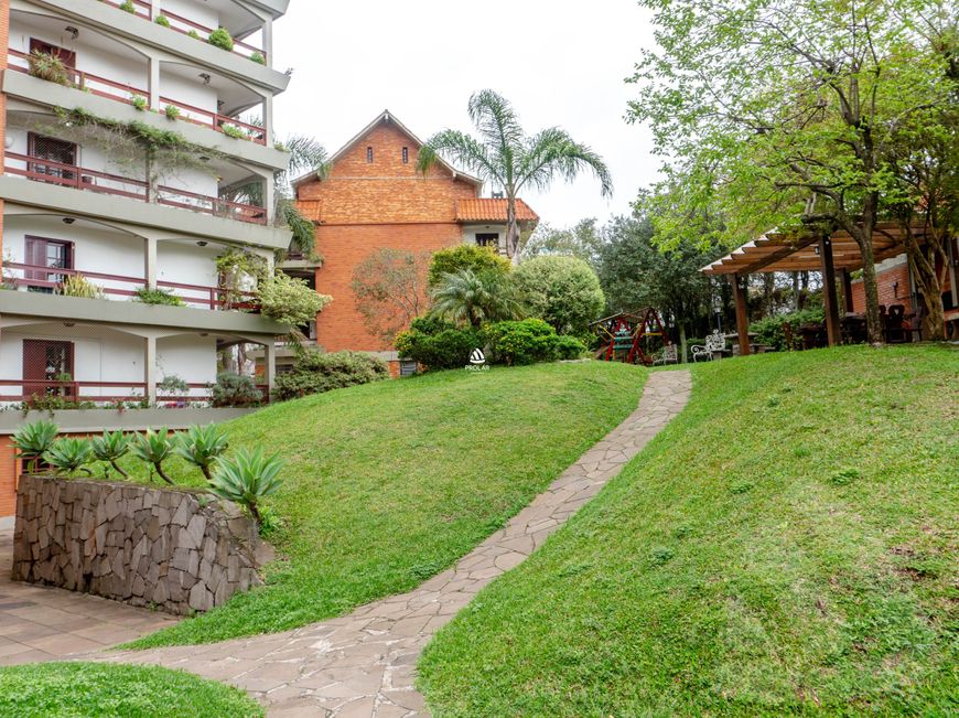 Coberturas com 4 Dormitório(s) no Bairro JARDIM AMERICA