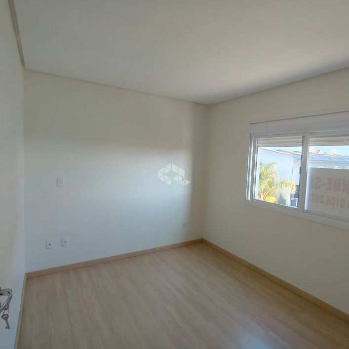Apartamento com 54m 1 dormitorio uma vaga de garagem com elevador.