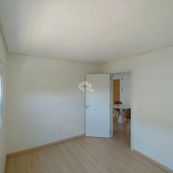 Apartamento com 54m 1 dormitorio uma vaga de garagem com elevador.