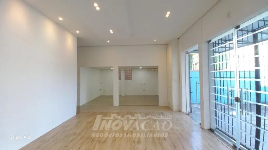 Sala Térrea / Loja comercial São Pelegrino Caxias do Sul