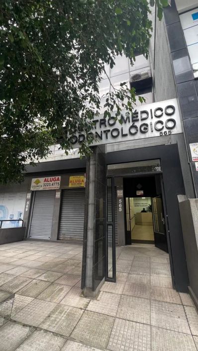 BENTOALVES aluga sala aérea, ampla, 130m2, 02 vagas, no Centro - Caxias do Sul - RS
