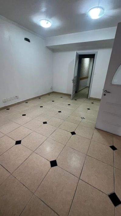 BENTOALVES aluga sala aérea, ampla, 130m2, 02 vagas, no Centro - Caxias do Sul - RS