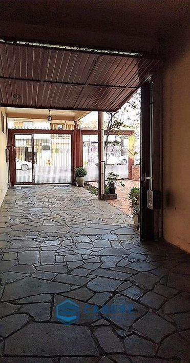 Casa comercial de esquina, Rua Moreira Cesar