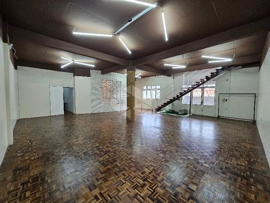 Loja em CINQUENTENÁRIO