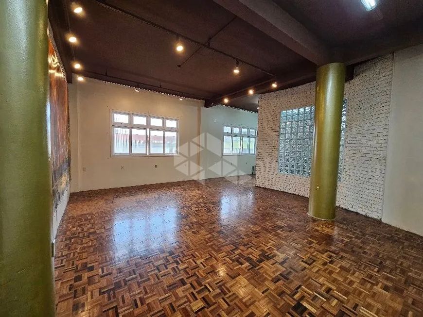 Loja em CINQUENTENÁRIO