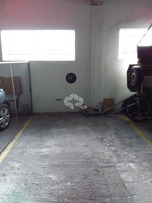 Apartamento em Cinquentenário