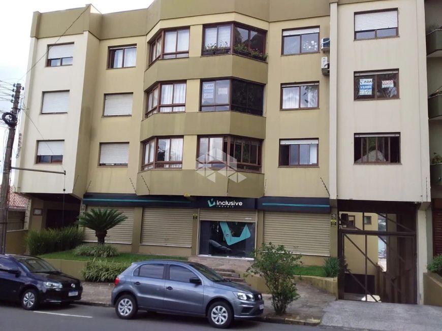 Apartamento em Cinquentenário