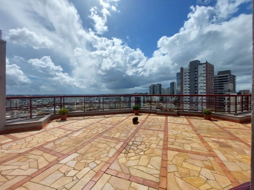 Venda de Cobertura em Caxias do Sul-RS, bairro Madureira