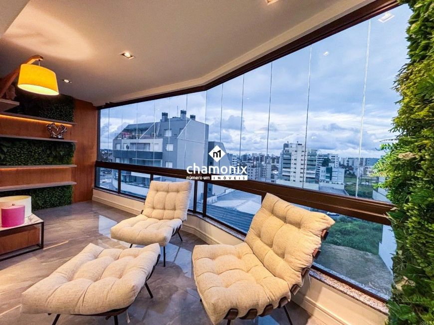 COBERTURA DUPLEX ALTO PADRÃO (258M²)