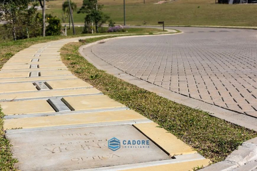 Terrenos em condomínio fechado bairro Pedancino
