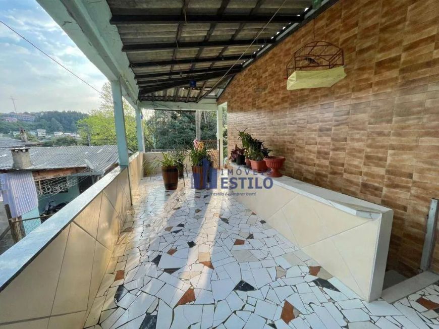 Casa à venda, 295 m² por R$ 686.000,00 - Charqueadas - Caxias do Sul/RS