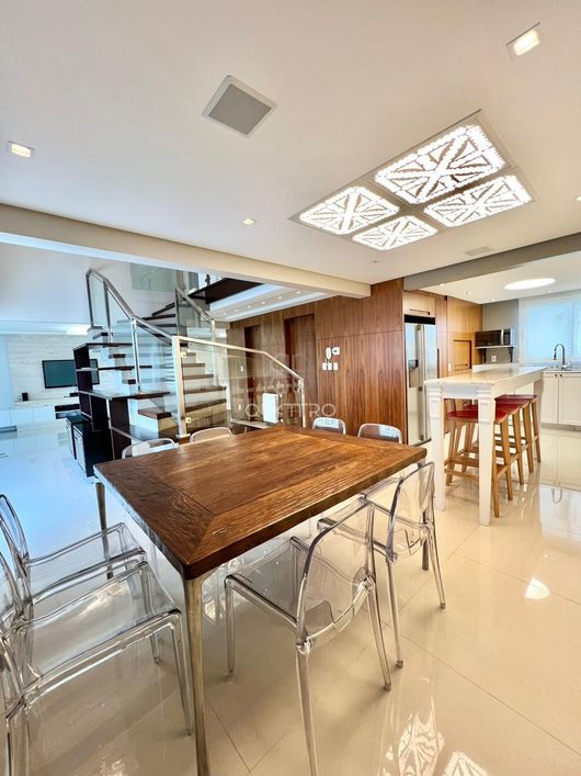 Apartamento duplex semi mobiliado no melhor do bairro Exposição