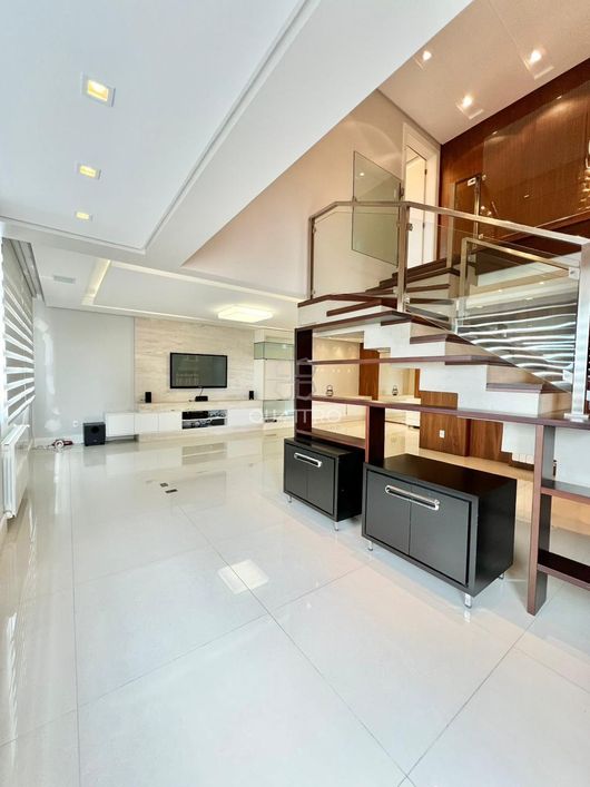 Apartamento duplex semi mobiliado no melhor do bairro Exposição