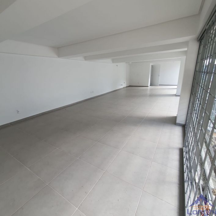 SALA TÉRREA EDIFICO CATANIA