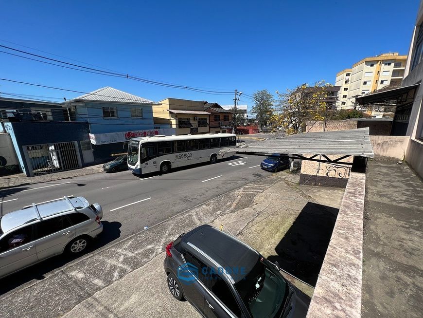 Pavilhão comercial e industrial, no Rio branco