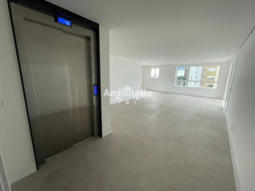Apartamento à venda no bairro Panazzolo REF: 7906