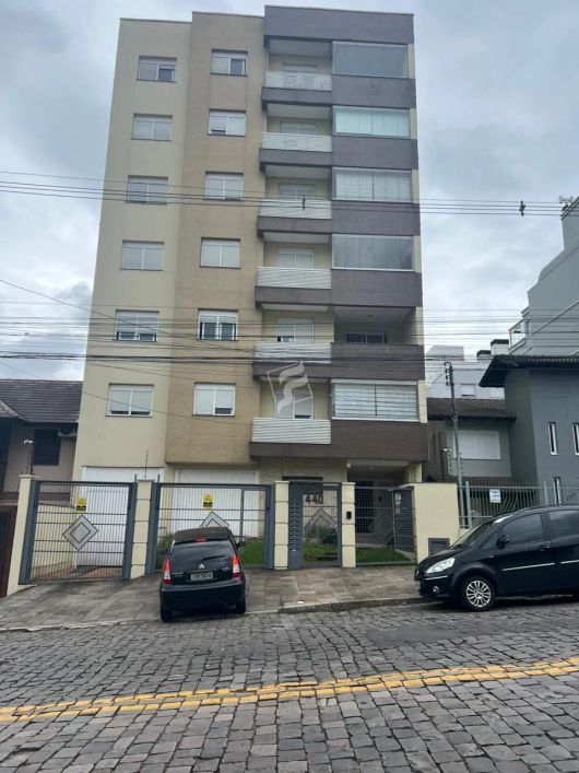 FULCHER IMÓVEIS Vende: Apartamento Com 03 Dormitórios, Sendo 01 Suíte, 01 Banheiro Social, Sala de E